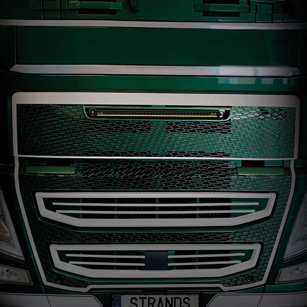 LED RAMP PACKAGE SIBERIA XP SR 32" for Volvo FH 2021–2024