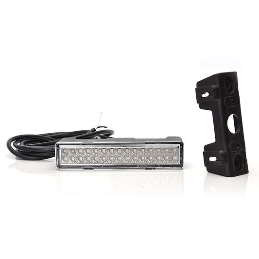 Feu Antibrouillard Arrière LED Rectangulaire STRANDS – Signalisation Fiable pour les Conditions de Faible Visibilité