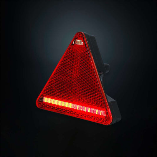 STRANDS 4 FUNC. TAILLIGHT WITH REFLEX FOG LEFT TRIANGLE