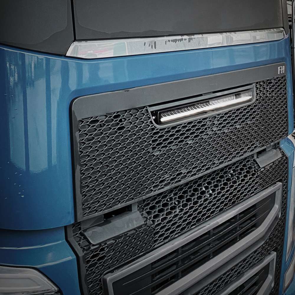LED RAMP PACKAGE SIBERIA XP SR 32" for Volvo FH 2021–2024