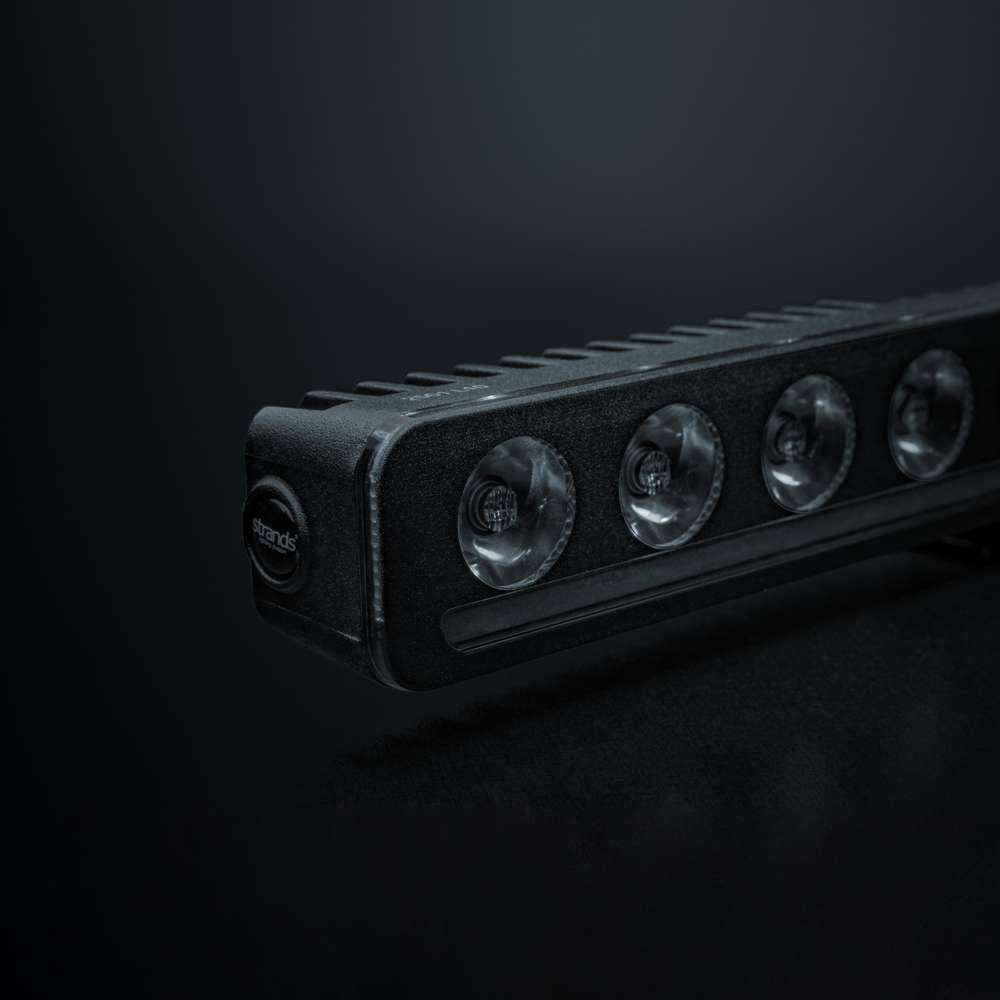 Strands Nuuk D-Line 10" LED Light Bar – 5,500 Lumens Compact Driving Light with 376m Beam Distance