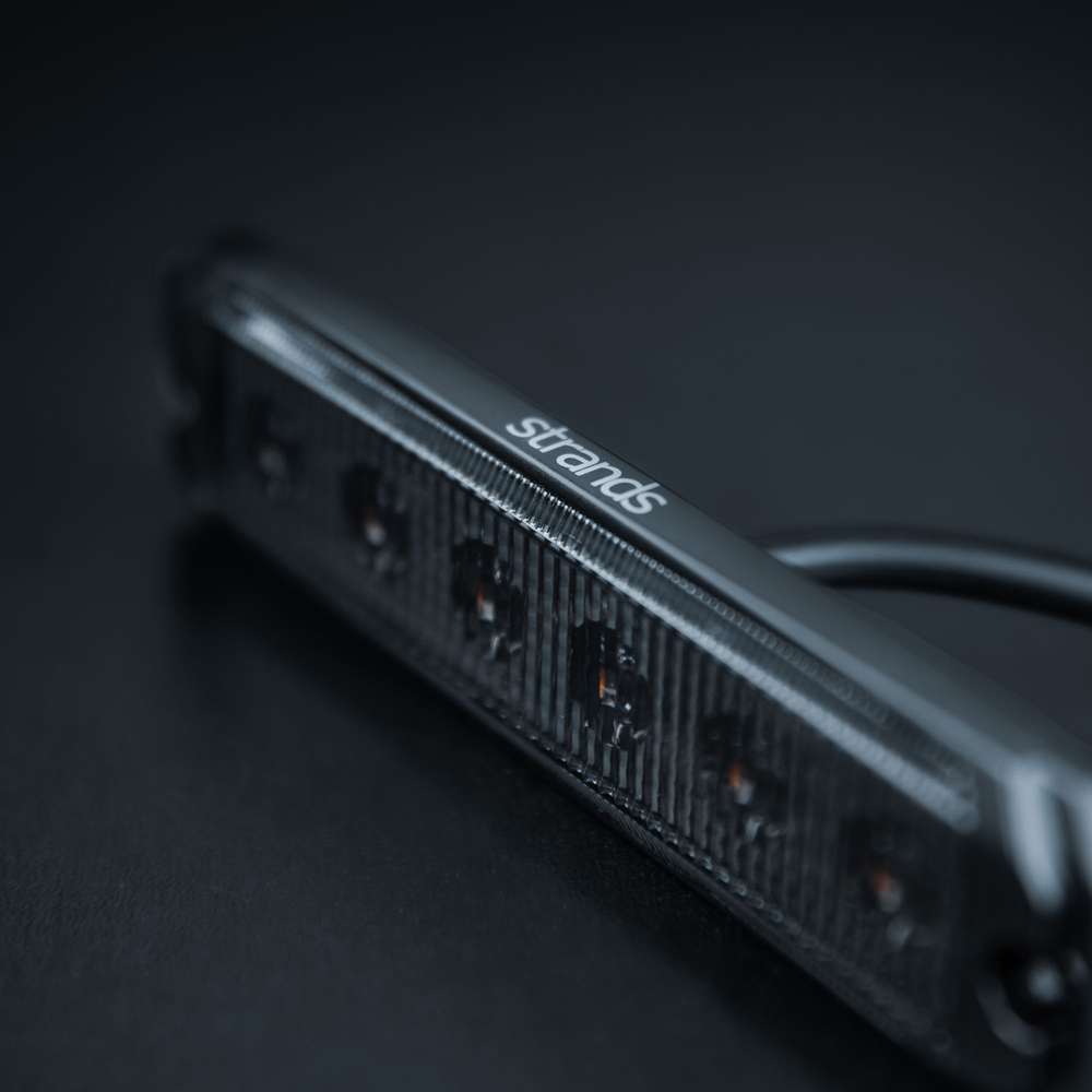 DARK KNIGHT SM6 Feu de Gabarit – LED Ambre Ultra-Slim