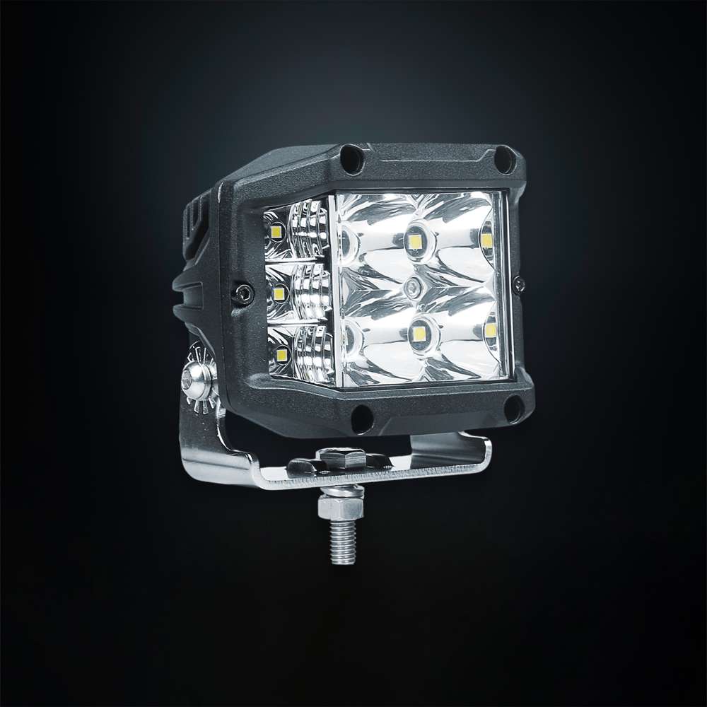 STRANDS Side Shooter 4 LED Light Bar | 221m Beam Distance, 140° Wide-Angle Coverage