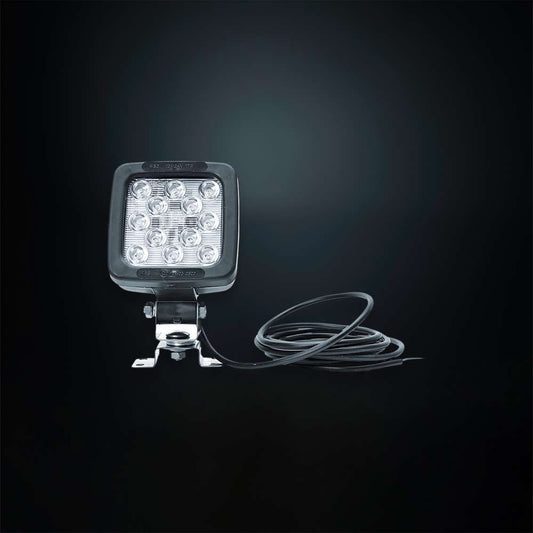 Strands 17W LED Work Light with Integrated Switch – Professional Lighting Made Simple
